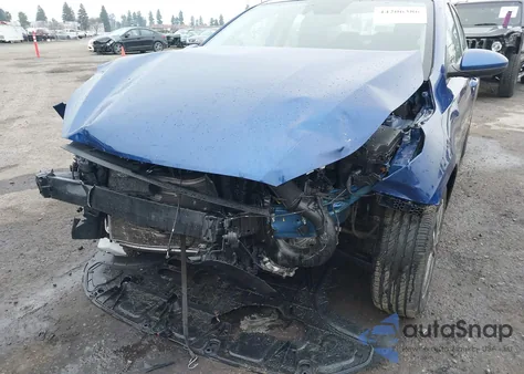 2024 Kia Forte Lxs z USA, uszkodzony, nr VIN 3KPF24AD6RE758913